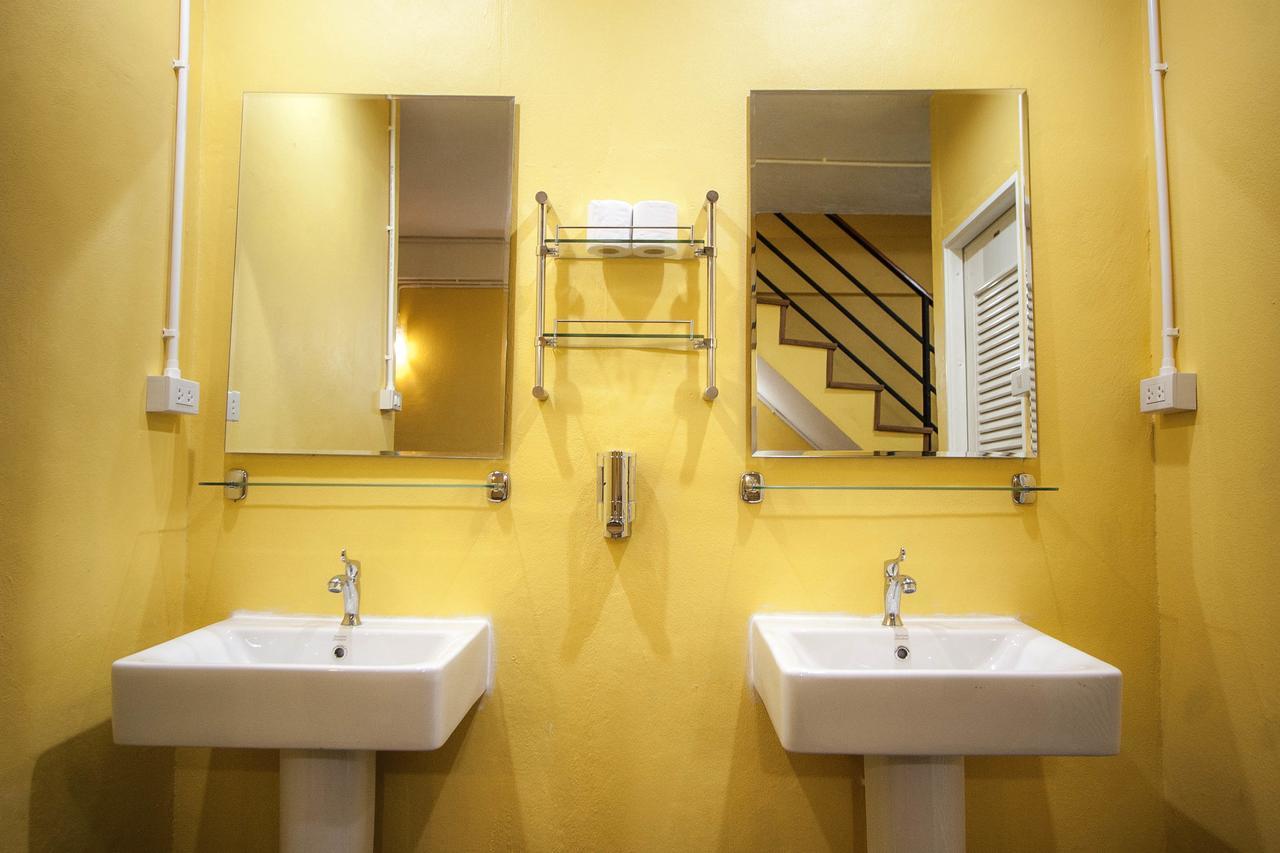 צ'יאנג מאי Thai Thai Hostel מראה חיצוני תמונה