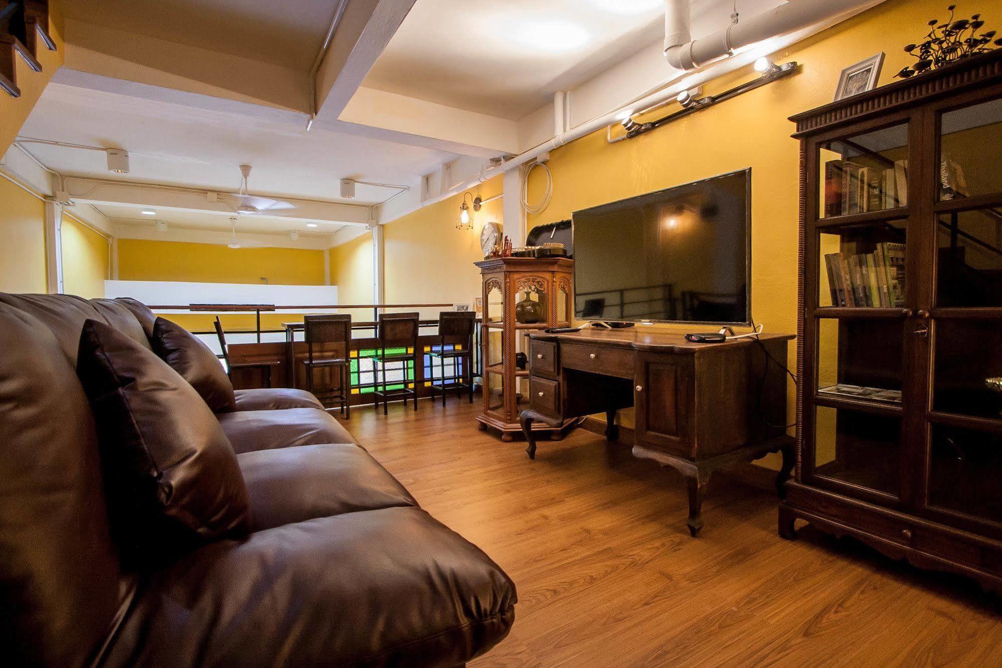 צ'יאנג מאי Thai Thai Hostel מראה חיצוני תמונה