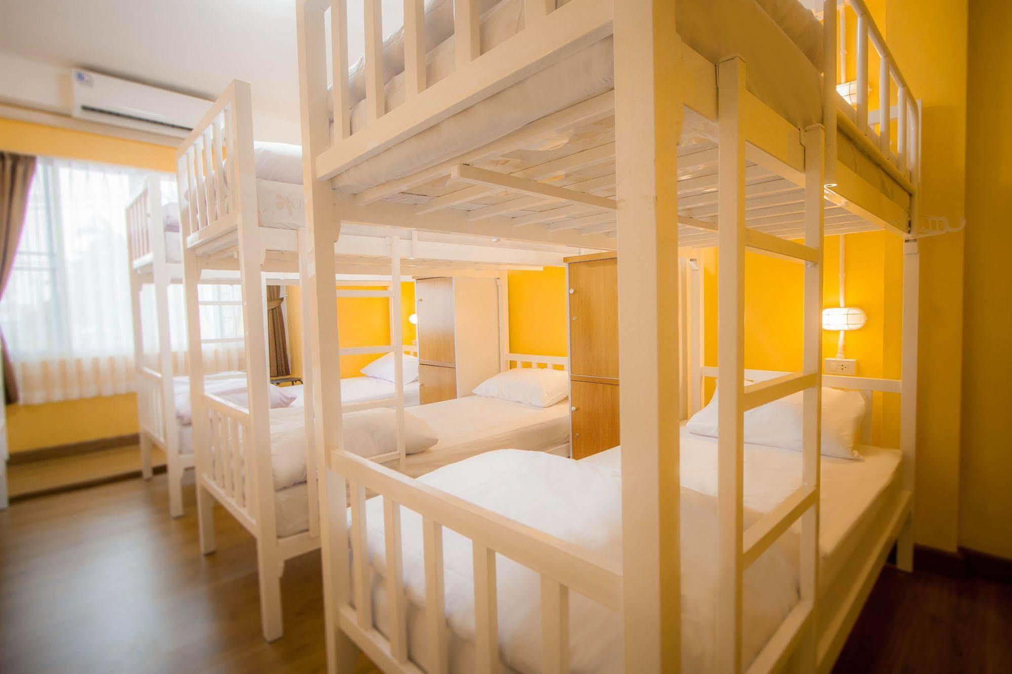 צ'יאנג מאי Thai Thai Hostel מראה חיצוני תמונה